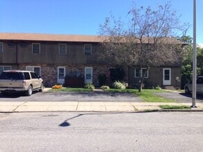 305 Creek Rd in Bath, PA - Building Photo - Building Photo
