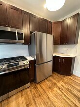 412 Pleasant St, Unit 1 in Beloit, WI - Building Photo - Building Photo