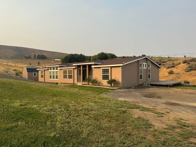 1591 Tozer Rd in Ellensburg, WA - Building Photo - Building Photo