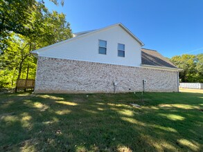 128 Anna Ln in Atoka, TN - Building Photo - Building Photo