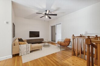 496 E 7th St in Boston, MA - Building Photo - Building Photo