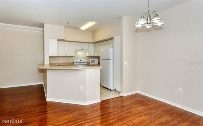 4126 Central Sarasota Pkwy in Sarasota, FL - Building Photo - Building Photo