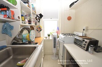 1179 Boylston St, Unit 49 in Boston, MA - Foto de edificio - Building Photo