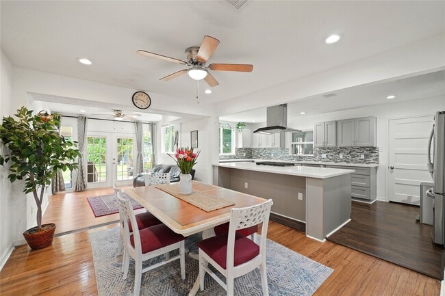 4019 Blue Bonnet Blvd in Houston, TX - Building Photo - Building Photo