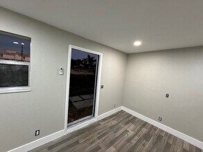 315 NW 8th Ave in Boynton Beach, FL - Building Photo - Building Photo