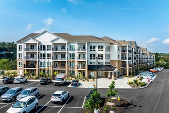 Monroe Pointe in Monroeville, PA - Building Photo - Building Photo
