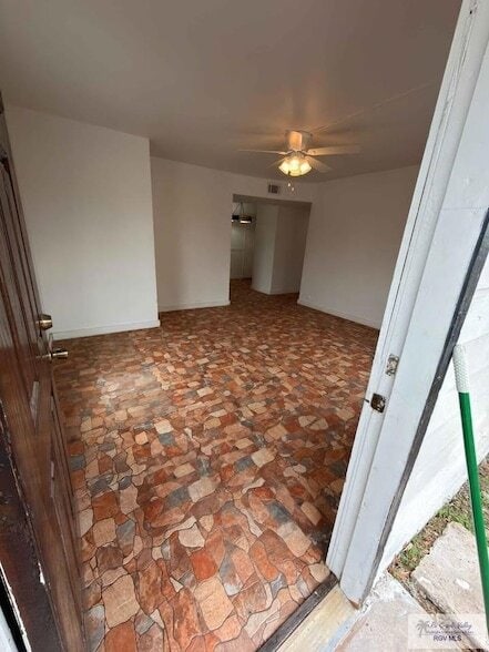 201 McGregor St in Harlingen, TX - Building Photo - Building Photo