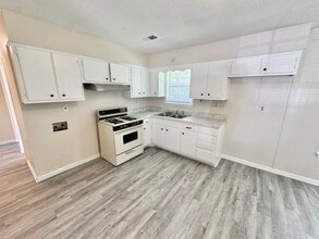 3720 S Ridge Ave in Memphis, TN - Building Photo - Building Photo