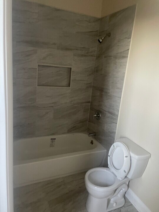 4714 Dodt Ave in New Orleans, LA - Building Photo