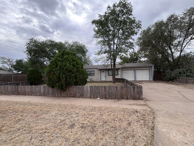 5507 45th St in Lubbock, TX - Building Photo - Building Photo