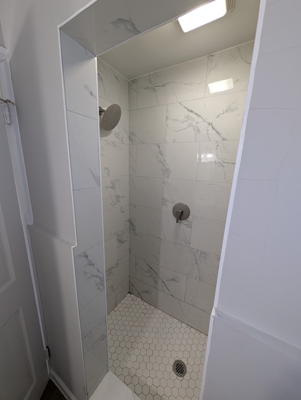 property at 1113 Portland-Cobalt Rd