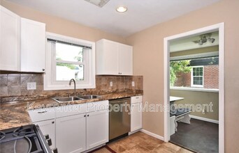 736 N Gary Pl in Tulsa, OK - Building Photo - Building Photo