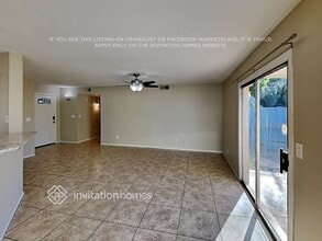 7041 W Krall St in Glendale, AZ - Foto de edificio - Building Photo