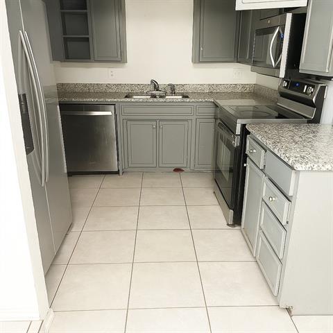 property at 124 Vandenburg Dr
