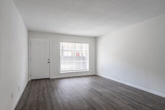 The Nathaniel Apartments in Houston, TX - Foto de edificio - Interior Photo