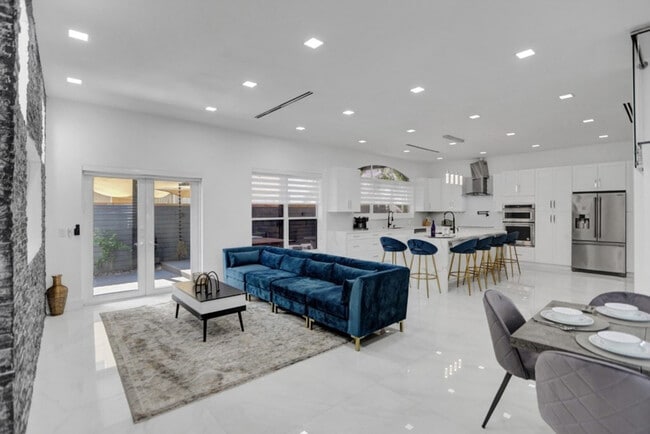 property at 3824 SW 49th Pl