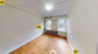 15 Boylston St, Unit Boylston St in Boston, MA - Building Photo - Building Photo