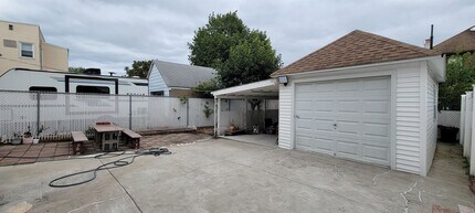 712 5th St in Secaucus, NJ - Building Photo - Building Photo
