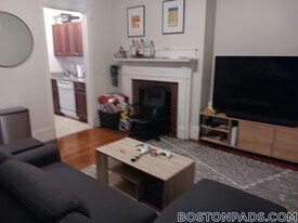 41 Bay State Rd in Boston, MA - Building Photo