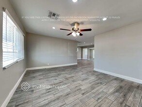 7801 E Loma Land Dr in Scottsdale, AZ - Foto de edificio - Building Photo