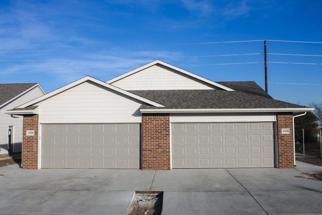 4523 N Froli St in Wichita, KS - Building Photo