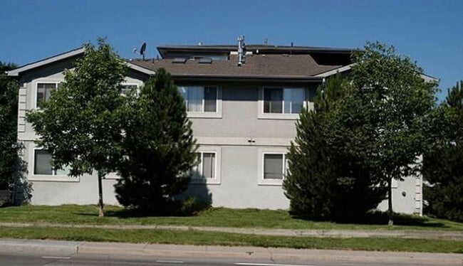 825 30th St. in Boulder, CO - Foto de edificio - Building Photo