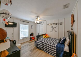 17351 Maggie Ct in Spring Hill, FL - Building Photo - Building Photo
