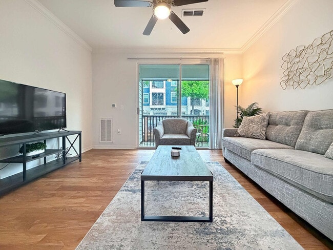 25150 Lovegrass Dr in Lutz, FL - Building Photo - Building Photo