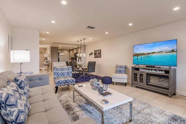 1255 E Peppertree Dr