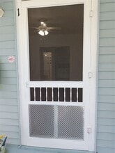 2924 1/2 Bernardo De Galvez Ave in Galveston, TX - Foto de edificio - Building Photo