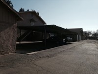 North Chestnut 6 Plex in Fresno, CA - Foto de edificio - Building Photo