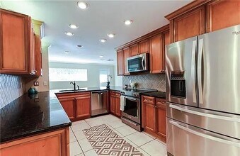 1010 Sumica Dr in Ft. Myers, FL - Building Photo - Building Photo