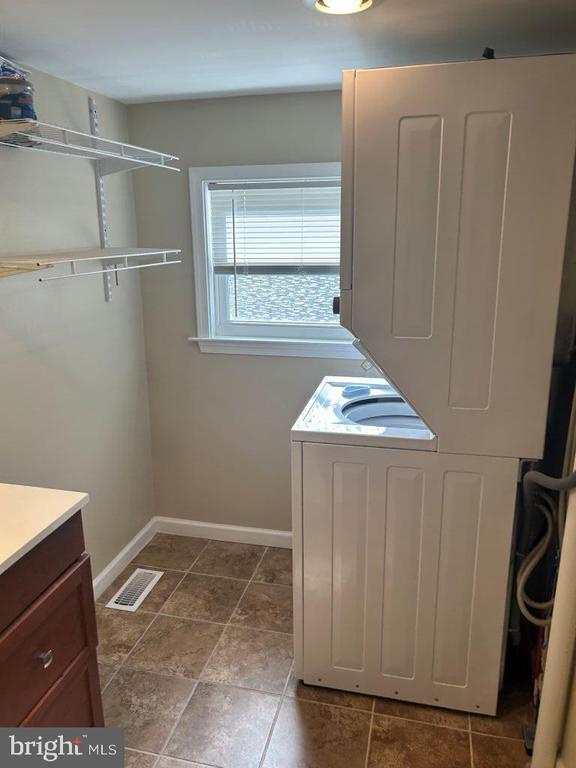 104 Woodcrest Ave in Aston Township, PA - Building Photo - Building Photo