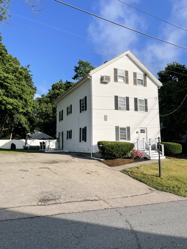44 Prospect St, Unit 2 in North Attleboro, MA - Building Photo - Building Photo