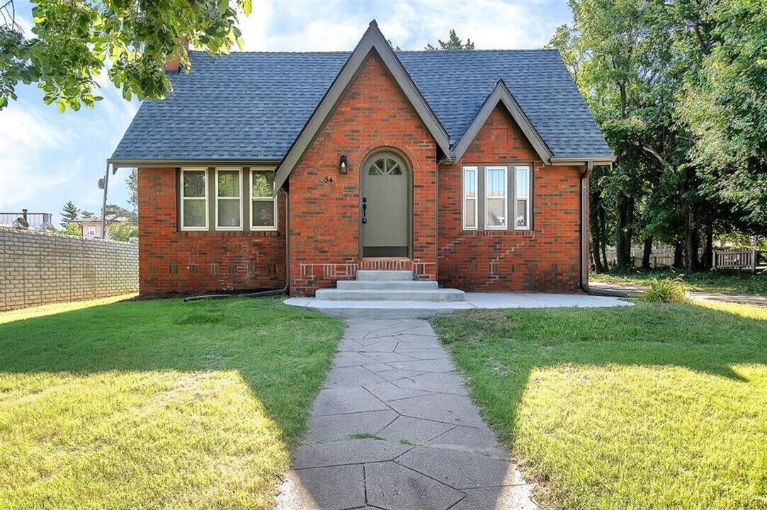 434 N Vassar Ave in Wichita, KS - Foto de edificio