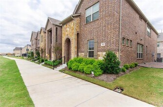 663 Trail Side Dr in Lewisville, TX - Building Photo - Building Photo