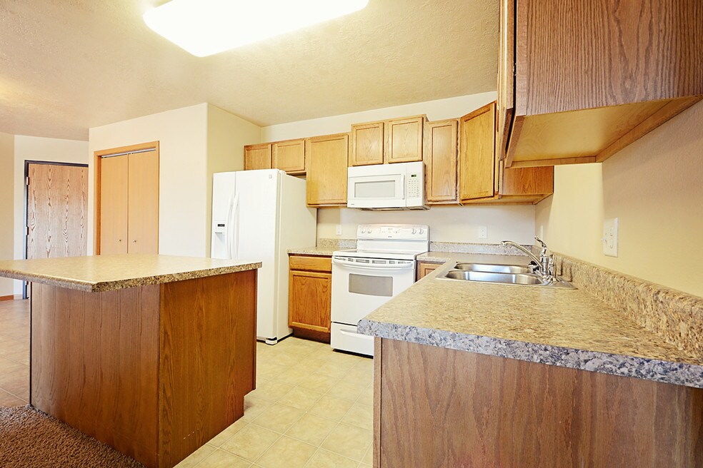 The Parker Apartments Minot, ND Apartments For Rent