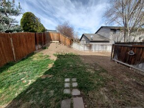 2141 SW Quartz Ave in Redmond, OR - Building Photo - Building Photo