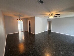 333 Edge Ave in Valparaiso, FL - Building Photo - Building Photo