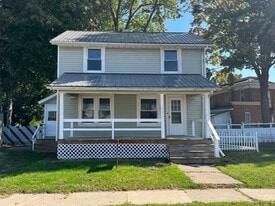 313 Miller St in Ashland, OH - Building Photo