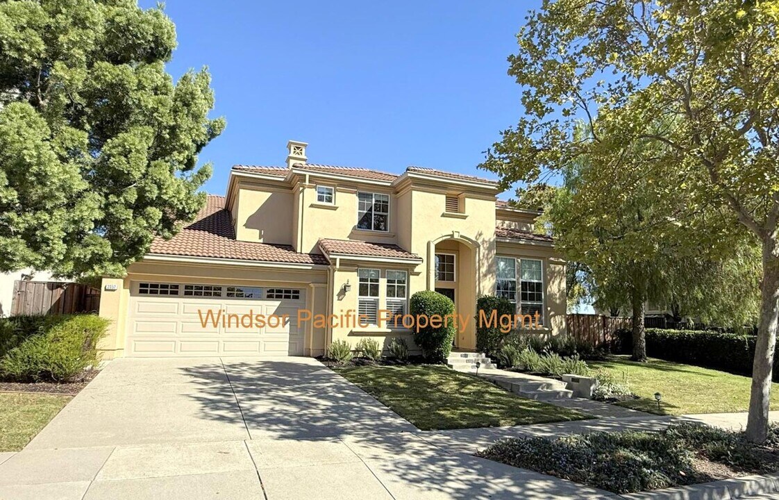 3052 Sorrelwood Dr in San Ramon, CA - Building Photo