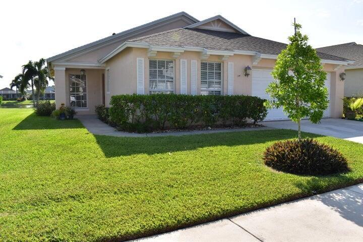 460 SW Talquin Ln in Port St. Lucie, FL - Building Photo