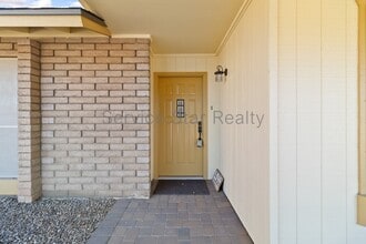 713 W Alamo Dr in Chandler, AZ - Building Photo - Building Photo