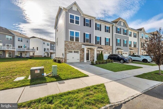 property at 112 Kohlmyer Dr