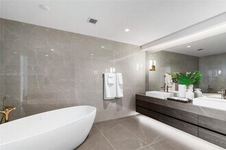 1116 N Ocean Blvd in Pompano Beach, FL - Building Photo - Building Photo