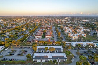 18845 NW 62nd Ave in Hialeah, FL - Building Photo - Building Photo