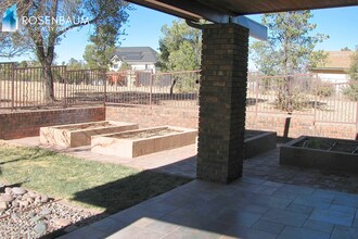 2550 Love Ln in Prescott, AZ - Foto de edificio - Building Photo