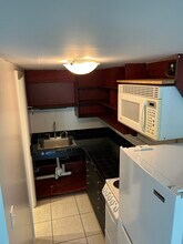 615 Hillcrest St, Unit AR in Orlando, FL - Building Photo - Building Photo
