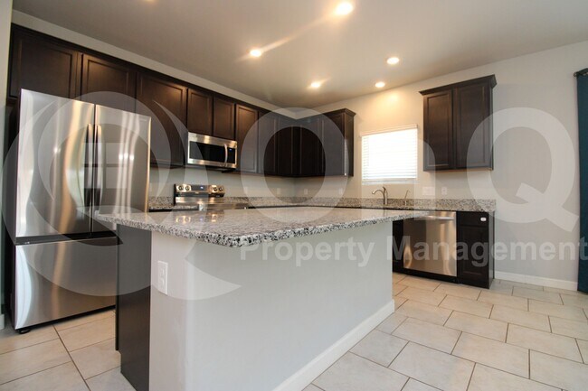 11561 W Tom Henry Way in Marana, AZ - Building Photo - Building Photo