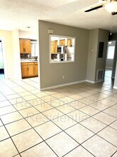 162 Landmark St in Deltona, FL - Building Photo - Building Photo